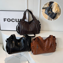 Load image into Gallery viewer, Large capacity shoulder bag
