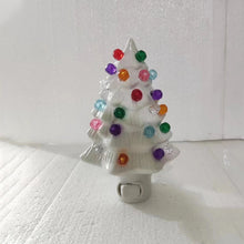 Load image into Gallery viewer, Christmas Tree Night Light 🎄