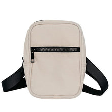 Load image into Gallery viewer, Mini vanntett crossbody-veske