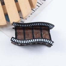 Load image into Gallery viewer, Personalized Hair Claw