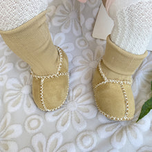 Load image into Gallery viewer, Warm Fur Baby Sock Shoes
