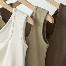 Load image into Gallery viewer, Square Collar Vest