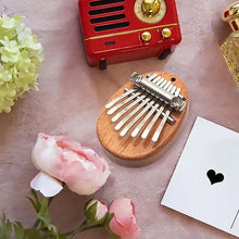 Load image into Gallery viewer, Mini Tommel Piano