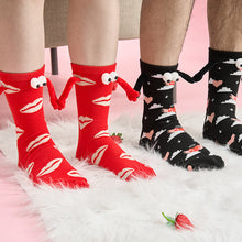 Load image into Gallery viewer, Couple Love Magnet Holding Hands Socks