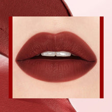 Load image into Gallery viewer, Velvet Matte Lipstick Set with Cham Chain Pouch