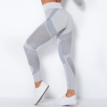 Load image into Gallery viewer, Seamless Knitted Striped Yoga Pants