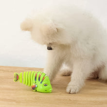 Load image into Gallery viewer, Clockwork Swinging Cartoon Fish Toys