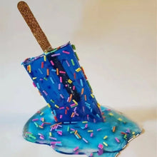 Load image into Gallery viewer, Melting Ice Cream Resin Ornaments