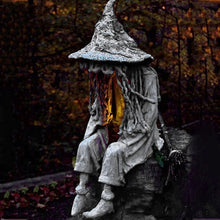 Load image into Gallery viewer, Halloween Witch Ghoul Solar Energy Lamp