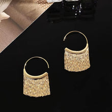 Load image into Gallery viewer, Fashion Scalloped Tassel Earrings
