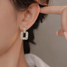 Load image into Gallery viewer, Moissanite Diamond Square Earrings