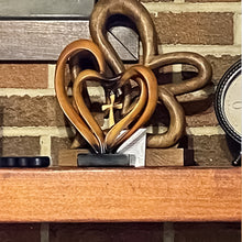 Load image into Gallery viewer, Easter Jesus Entwined Hearts Cross