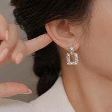Load image into Gallery viewer, Moissanite Diamond Square Earrings