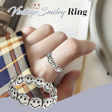 Load image into Gallery viewer, Smiley Face Ring