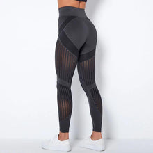 Load image into Gallery viewer, Seamless Knitted Striped Yoga Pants