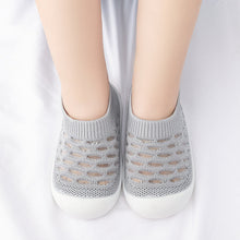 Load image into Gallery viewer, Thin Mesh Toddler Shoes