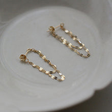 Load image into Gallery viewer, Sequins Chain Tassel Earrings