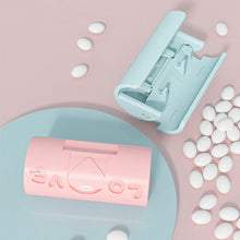 Load image into Gallery viewer, Festeklips for sengetøy og dynetrekk