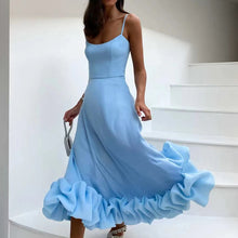Load image into Gallery viewer, Three-dimensional Floral Suspender Dress