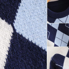 Load image into Gallery viewer, Winter diamond sweater