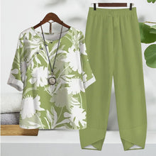 Load image into Gallery viewer, Women's Two Piece Outfits Floral Crewneck Suit