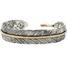 Load image into Gallery viewer, Vintage Feather Bracelet