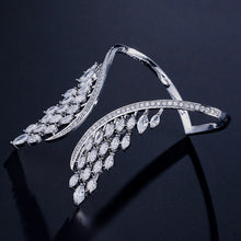 Load image into Gallery viewer, Angel Wings Ring &amp; Bracelet